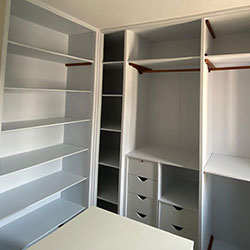 Envelopamento closet - Branco Fosco - Itaim Bibi - São Paulo